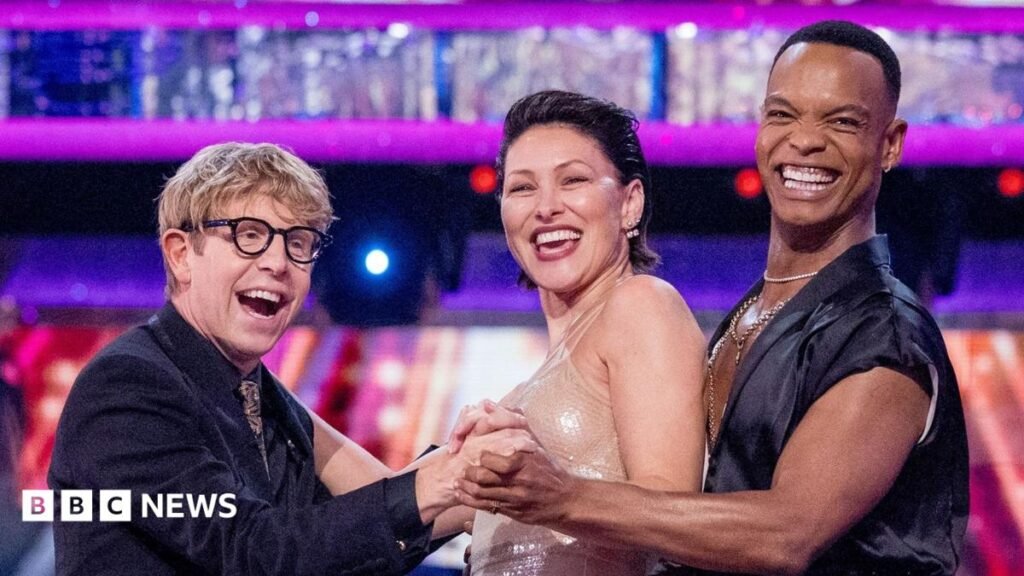 Strictly Come Dancing’s new hosts: Flat-footed or fab-u-lous? Strictly Come Dancing’s new hosts: Flat-footed or fab-u-lous?