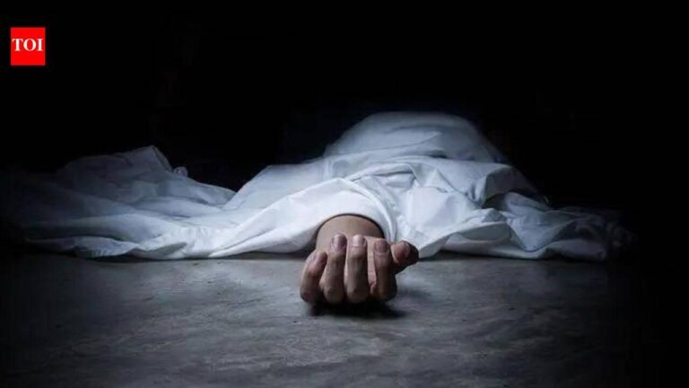 UPSC aspirant from Andhra Pradesh found dead in Delhi flat UPSC aspirant from Andhra Pradesh found dead in Delhi flat