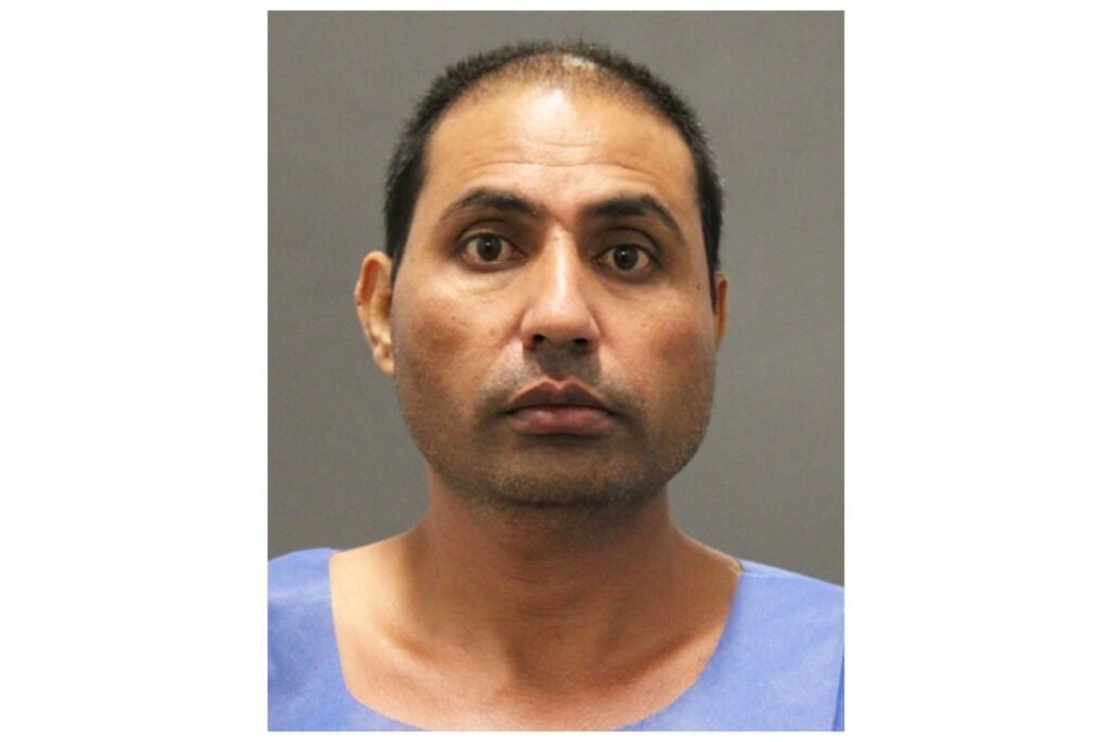 Vermont Man Bludgeoned Wife to Death in Front of Their 2 Kids and Friend During Sleepover: Police Vermont Man Bludgeoned Wife to Death in Front of Their 2 Kids and Friend During Sleepover: Police